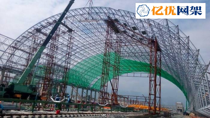 图们干煤棚网架